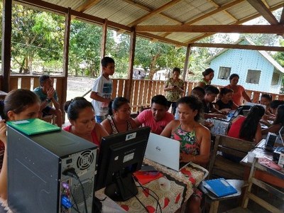 Agentes ambientais e lideranças indígenas recebem curso de capacitação em informática